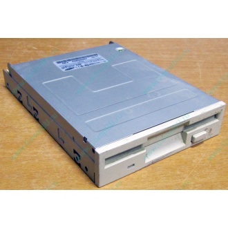 Флоппи-дисковод 3.5" Samsung SFD-321B белый (Новосибирск)